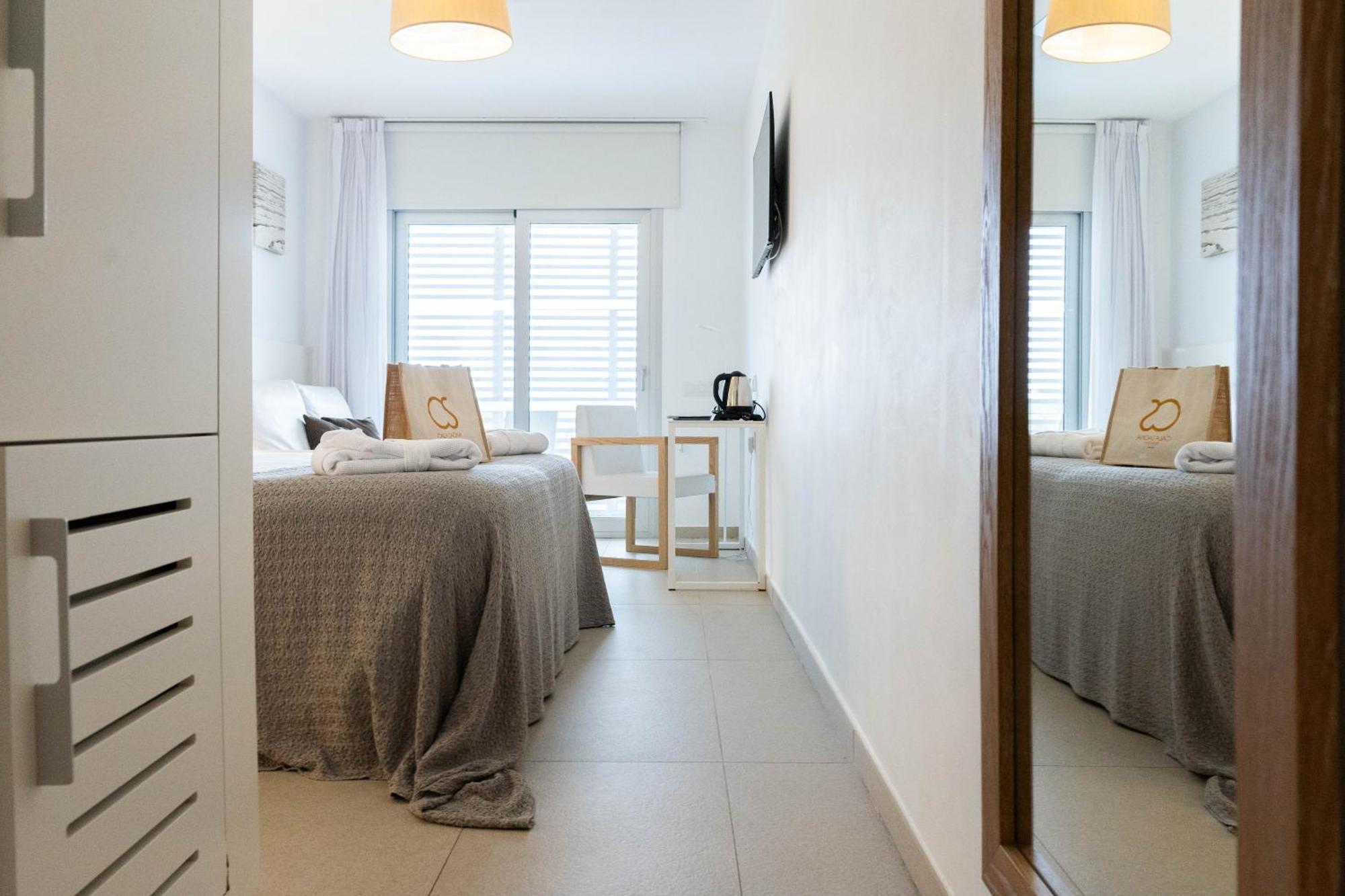 Hotel Cala Saona & Spa Esterno foto